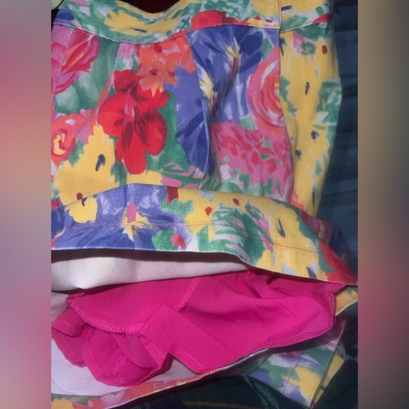 Beautiful Amanda Uprichard Floral set, top xs and shorts small - Picture 13 of 15